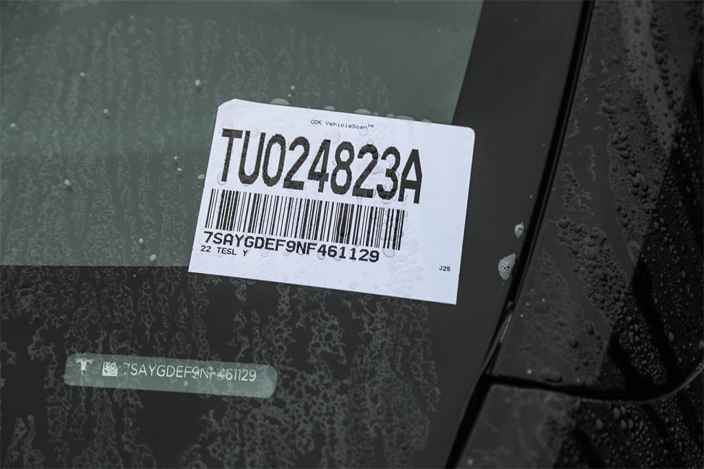 Used 2022 Tesla Model Y Performance image 26