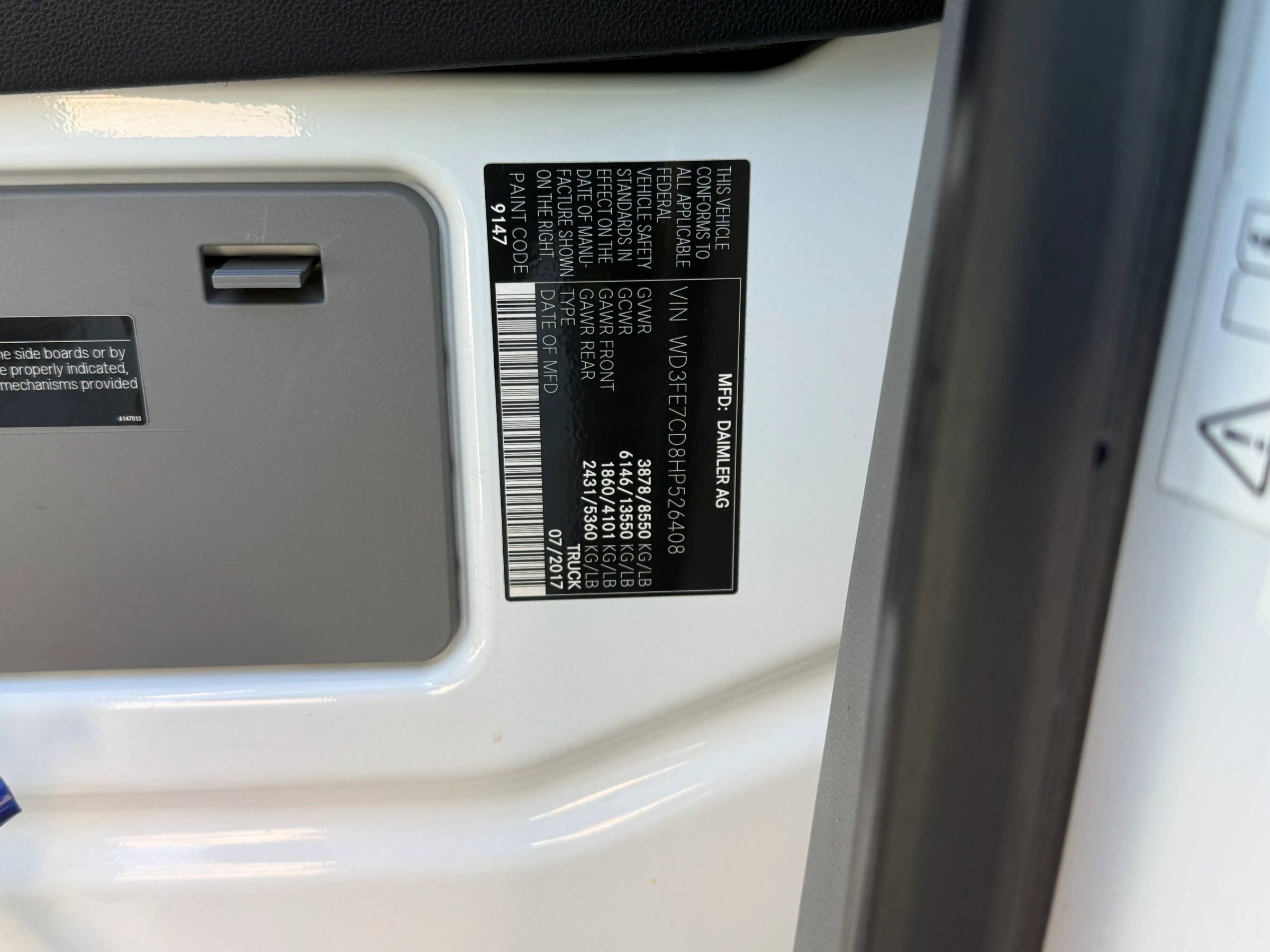 Used 2017 Mercedes-Benz Sprinter 2500 w/ Workspace Access Package image 20