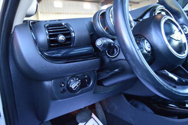 Used 2017 MINI Cooper Clubman S image 30