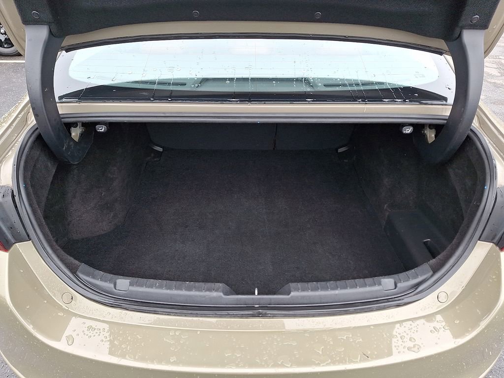 Used 2024 MAZDA MAZDA3 s image 30