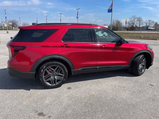 New 2026 Ford Explorer ST w/ Sun And Sound Package image 15