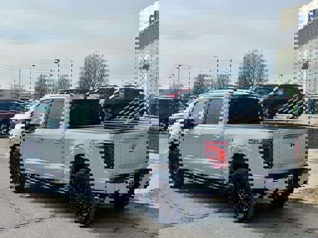 New 2026 Ford F150 Lariat w/ Equipment Group 502A High image 3