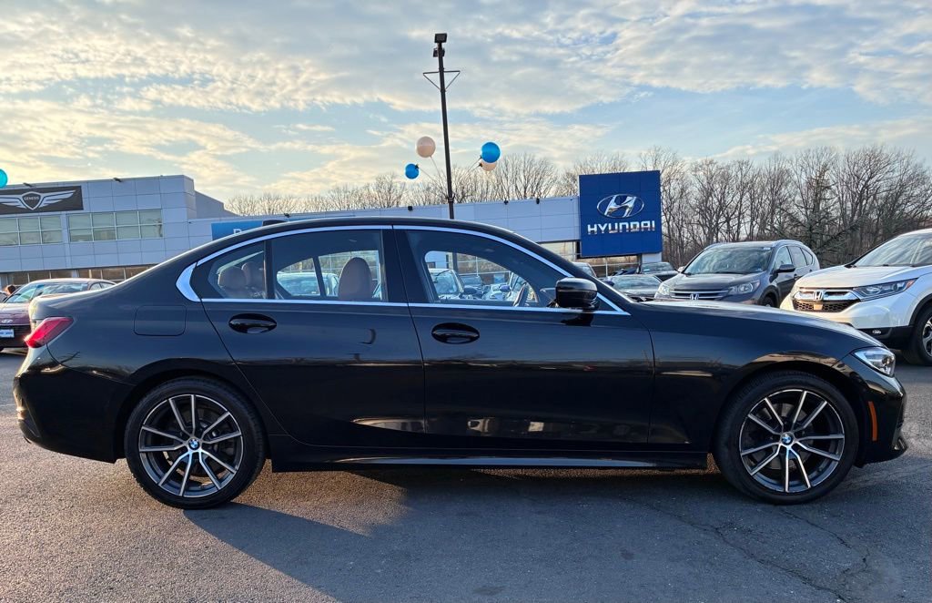Used 2019 BMW 330i xDrive Sedan w/ Premium Package image 8