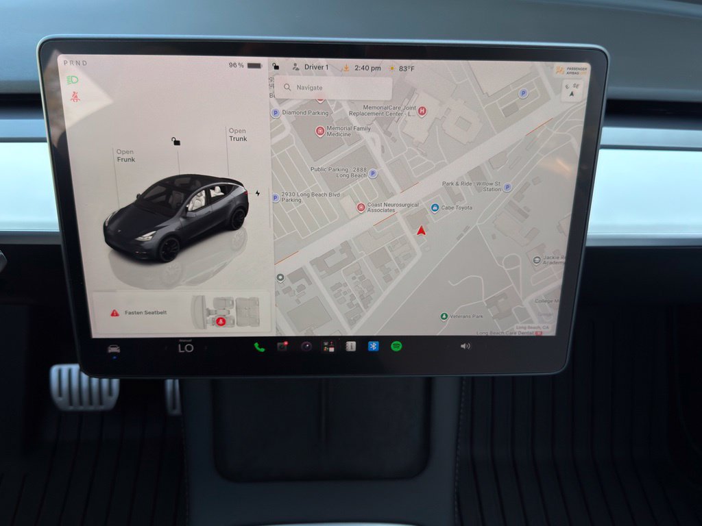Used 2023 Tesla Model Y Performance AWD/4WD image 11