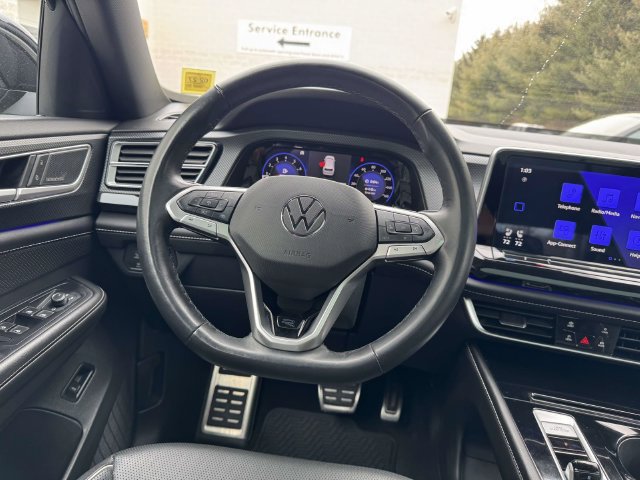 Used 2025 Volkswagen Atlas Cross Sport SEL Premium R-Line AWD/4WD image 13