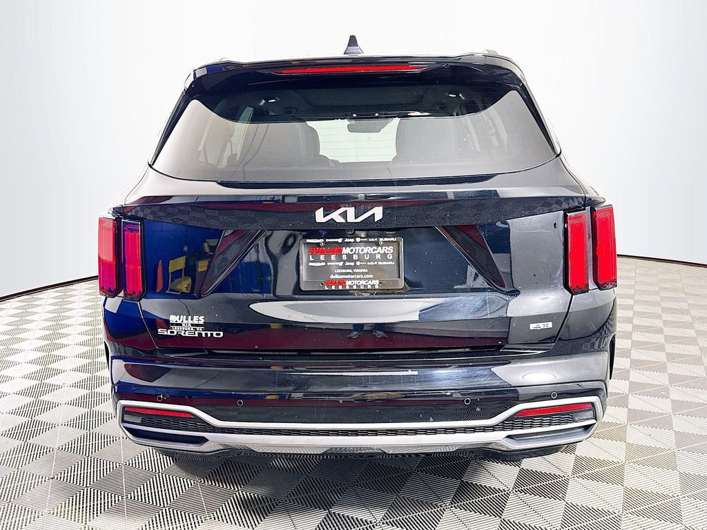 Used 2023 Kia Sorento SX image 6