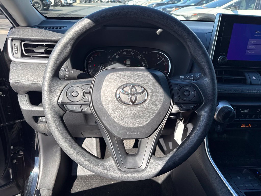 Certified 2025 Toyota RAV4 LE FWD image 25