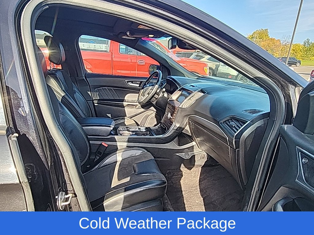 Used 2019 Ford Edge ST w/ Equipment Group 401A AWD/4WD image 18