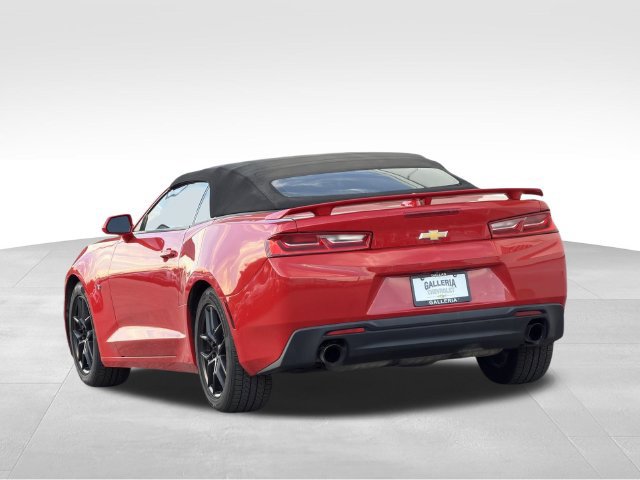 Used 2018 Chevrolet Camaro LT RWD image 6