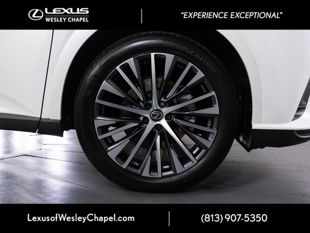 Used 2025 Lexus RX 350 Premium Plus w/ Accessory Package (Z1) FWD image 3