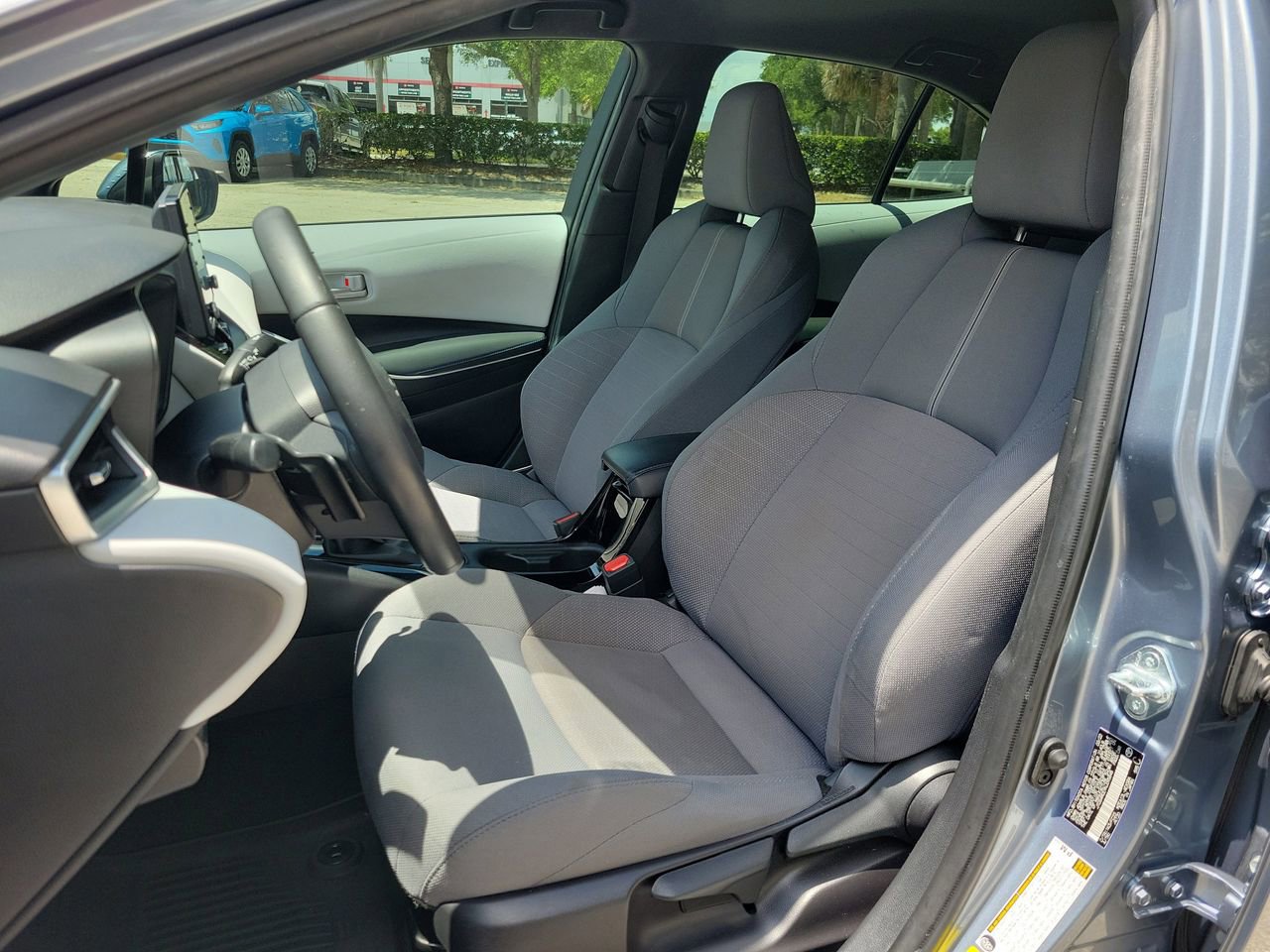 Used 2022 Toyota Corolla SE FWD image 16