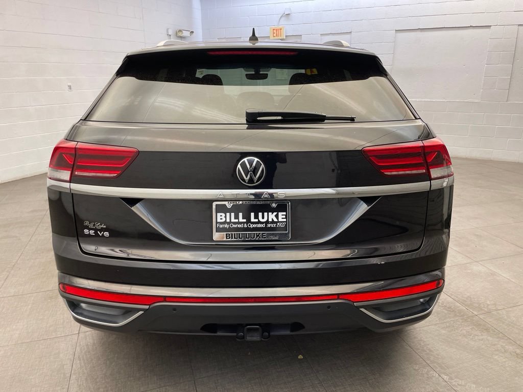 Used 2021 Volkswagen Atlas Cross Sport SE w/ V6 Towing Package FWD image 7