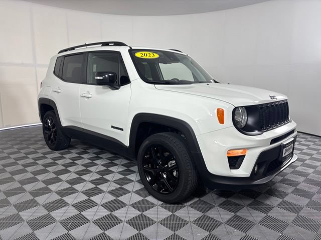 Used 2023 Jeep Renegade Altitude w/ Convenience Group I AWD/4WD image 33