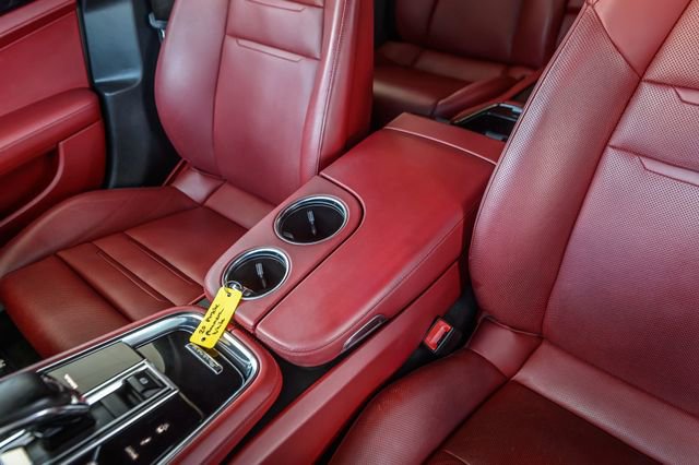 Used 2020 Porsche Panamera image 31