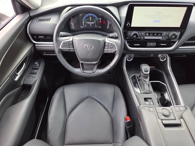 Used 2024 Toyota Grand Highlander AWD image 24