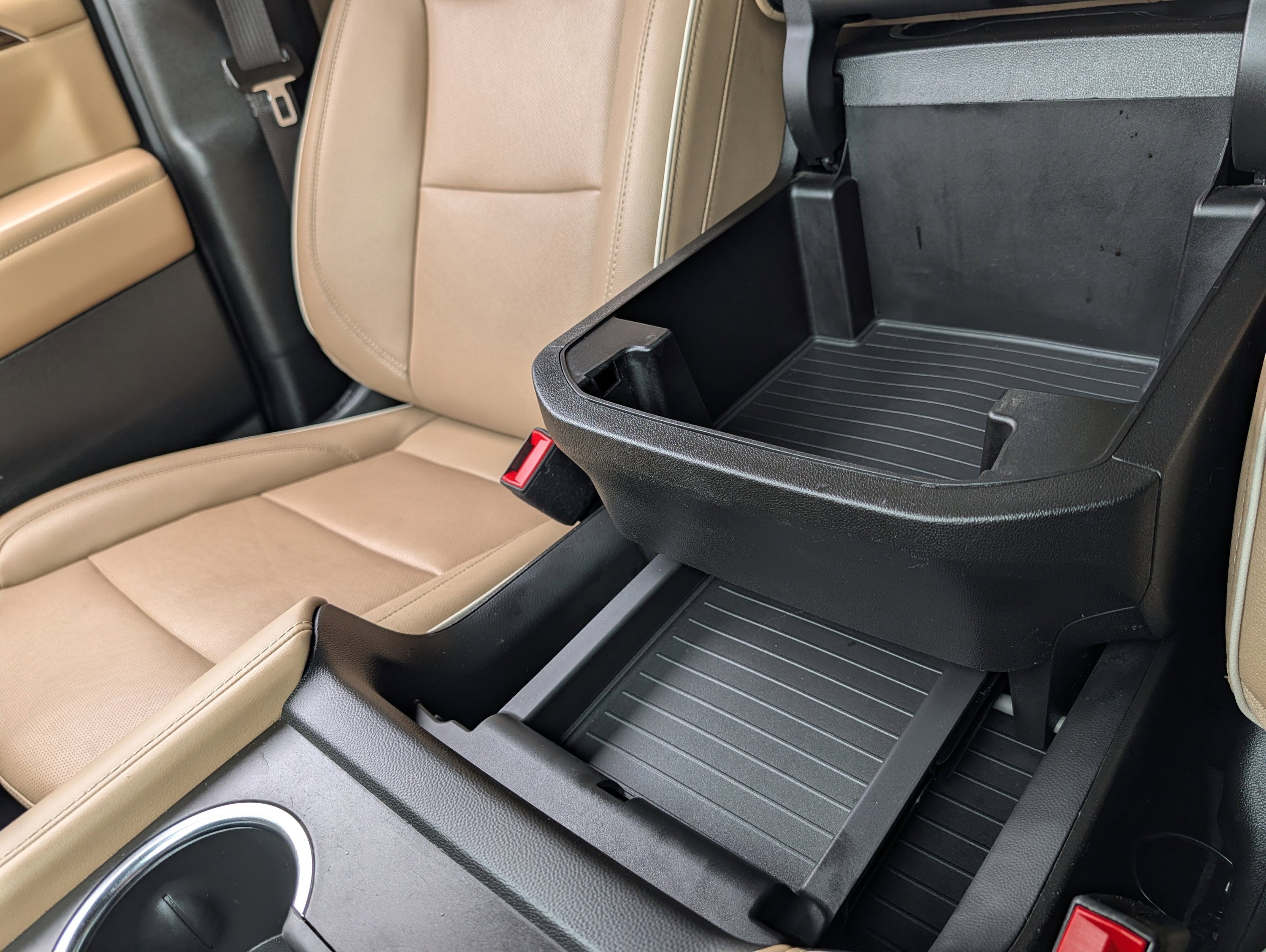 Used 2022 Chevrolet Suburban Premier w/ Max Trailering Package AWD/4WD image 60