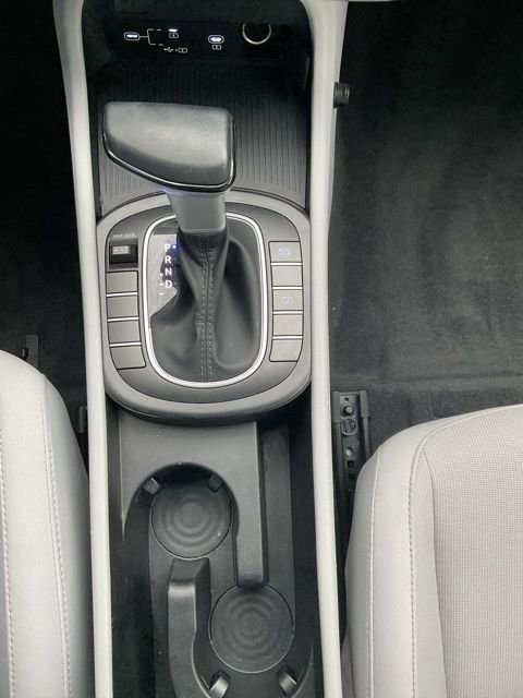 Used 2024 Hyundai Kona SEL image 26