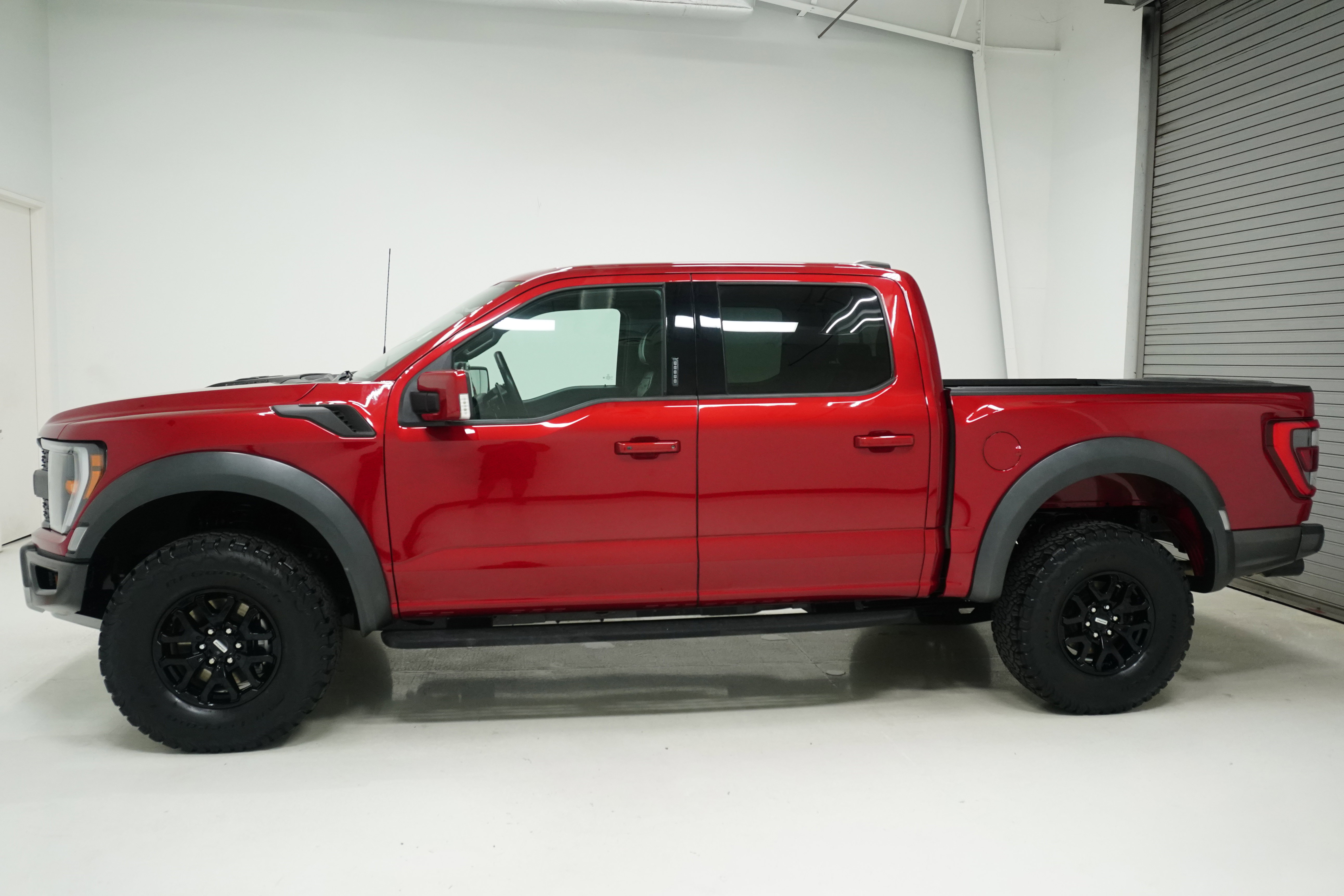 Used 2022 Ford F150 Raptor image 6