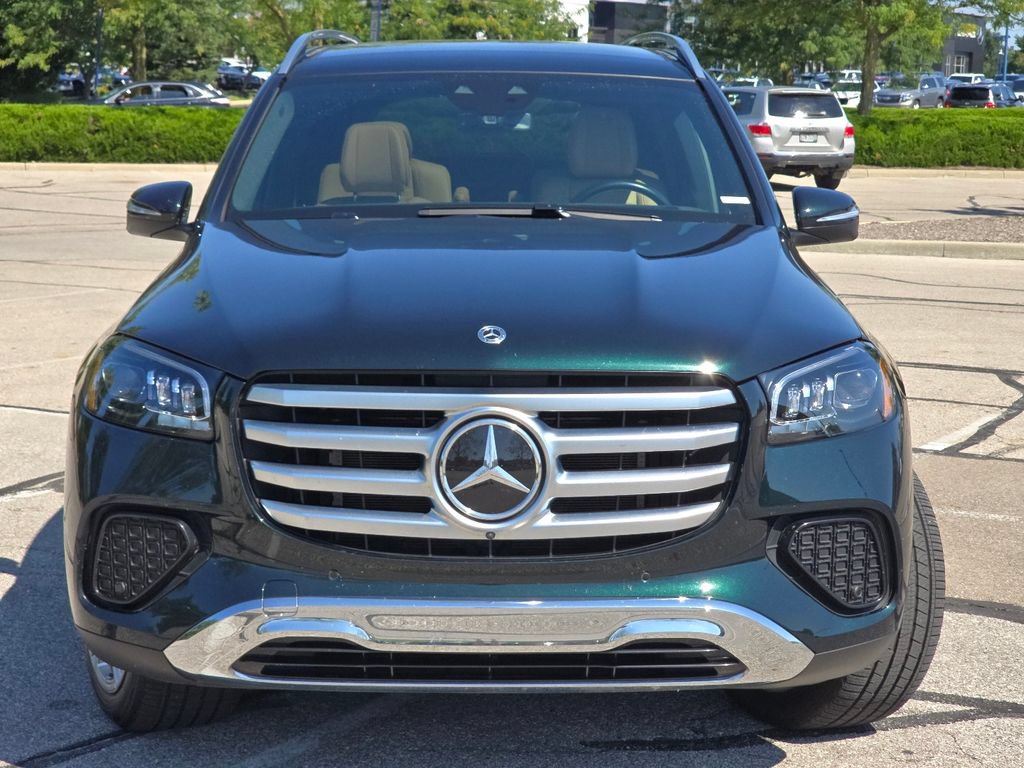 Used 2024 Mercedes-Benz GLS 450 4MATIC image 12