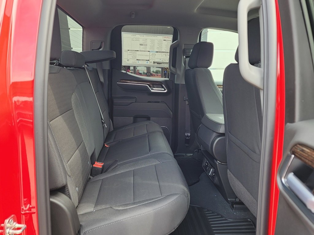 New 2026 GMC Sierra 1500 Elevation image 42