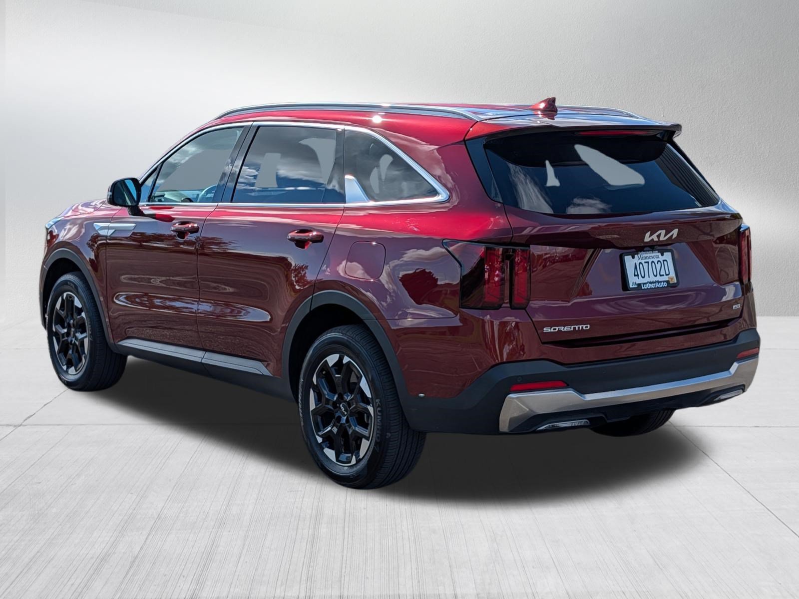 Certified 2025 Kia Sorento S AWD/4WD image 5