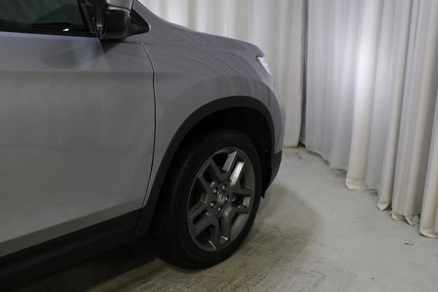 Used 2023 Honda Passport EX-L image 29