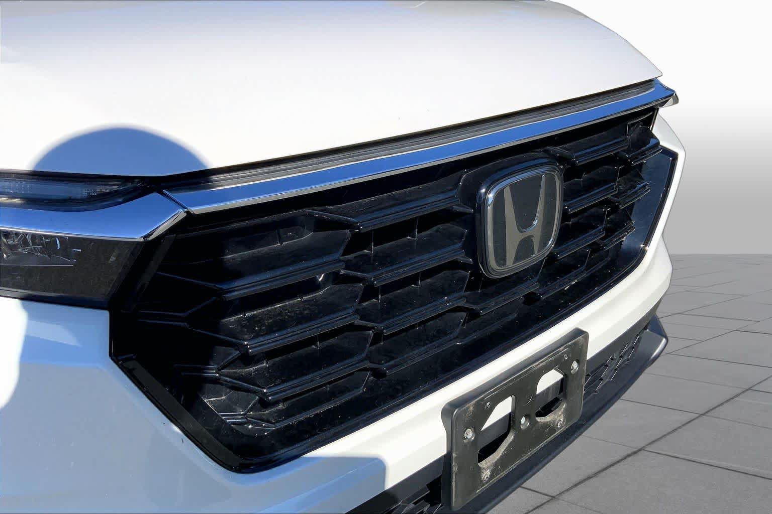 Used 2024 Honda CR-V EX-L image 30
