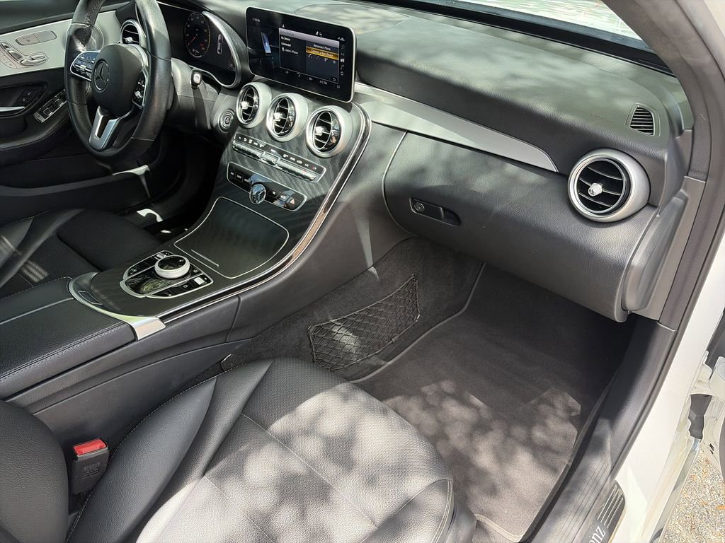Used 2021 Mercedes-Benz C 300 Sedan w/ Premium Package image 31