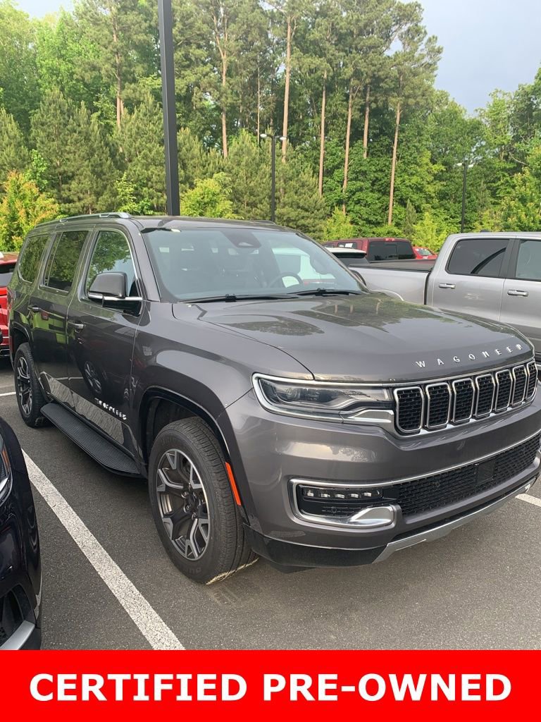 Used 2023 Jeep Wagoneer Series III w/ Preferred Equipment Group image 5