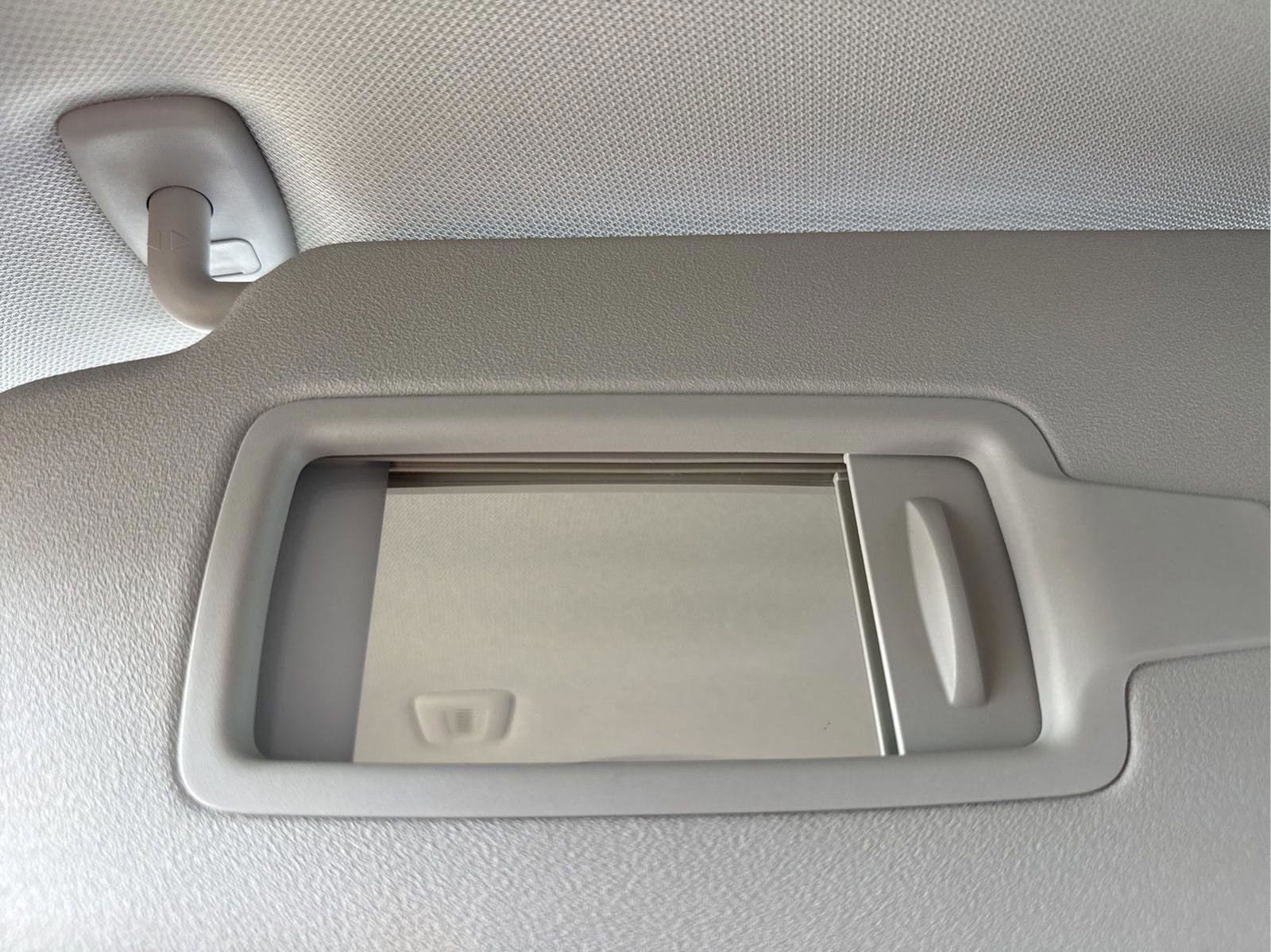 Used 2025 MINI Cooper Countryman S w/ Comfort Package Max image 34