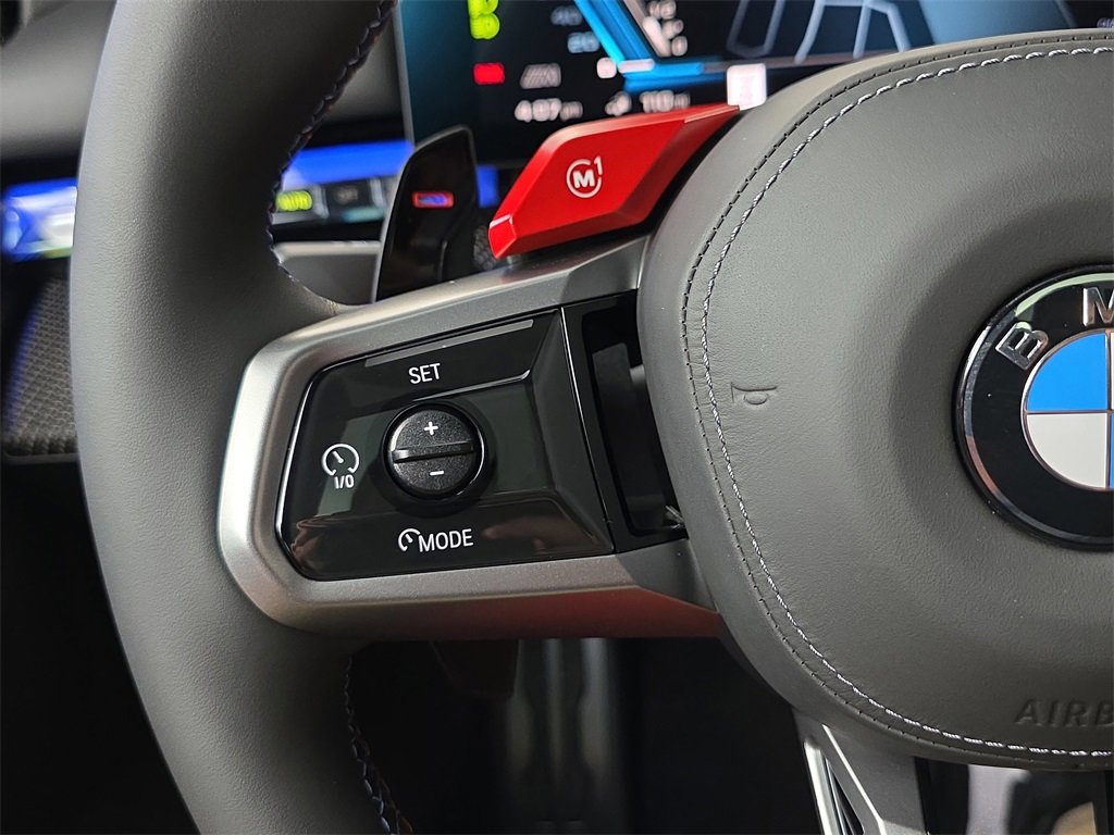 New 2026 BMW M5 w/ Executive Package image 17