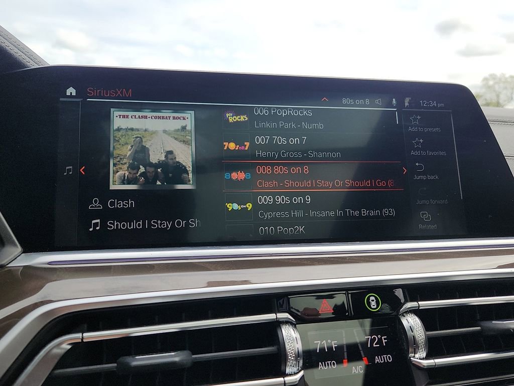 Used 2022 BMW X5 xDrive40i w/ M Sport Package image 16