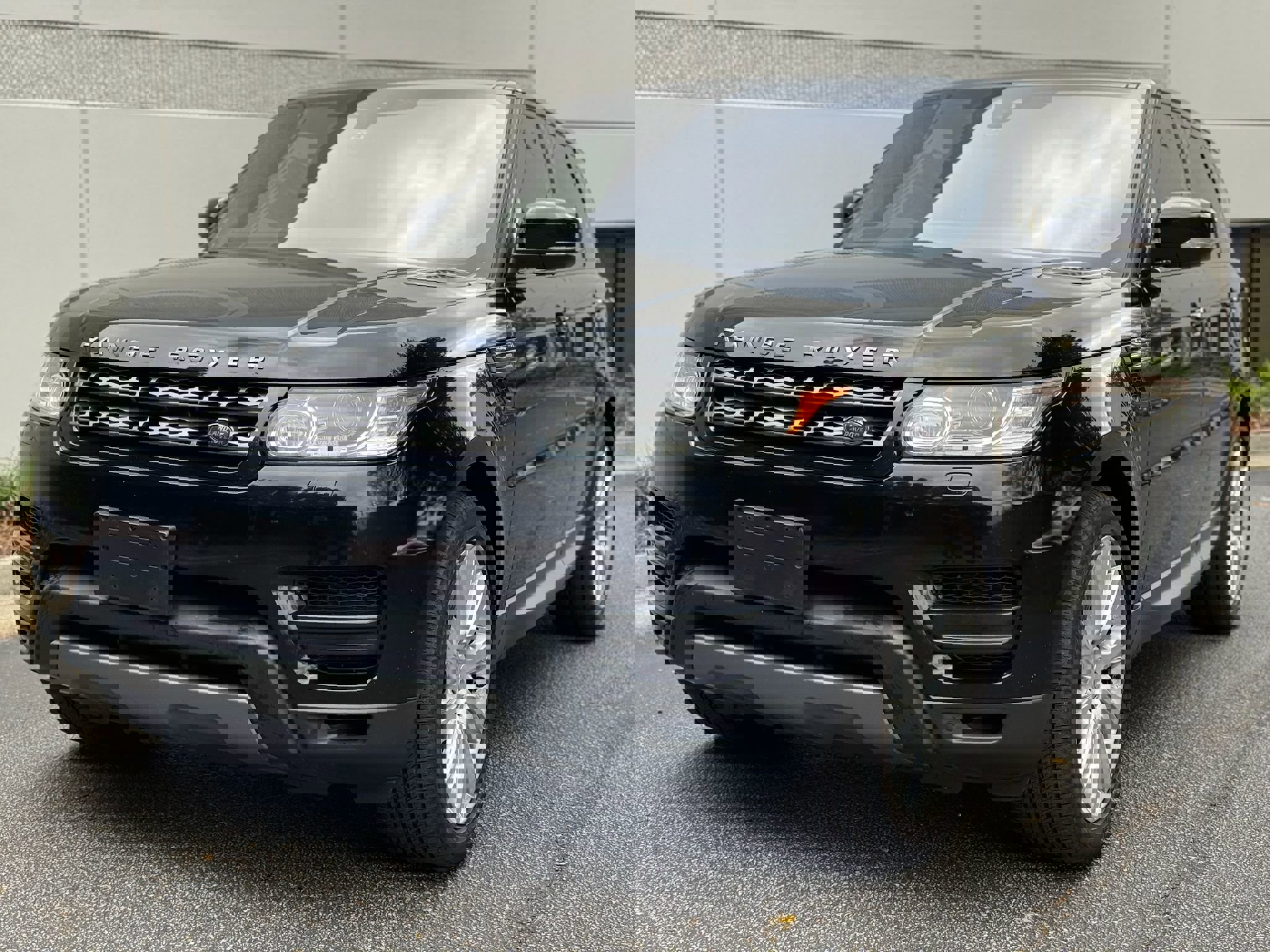 Used 2017 Land Rover Range Rover Sport SE image 3