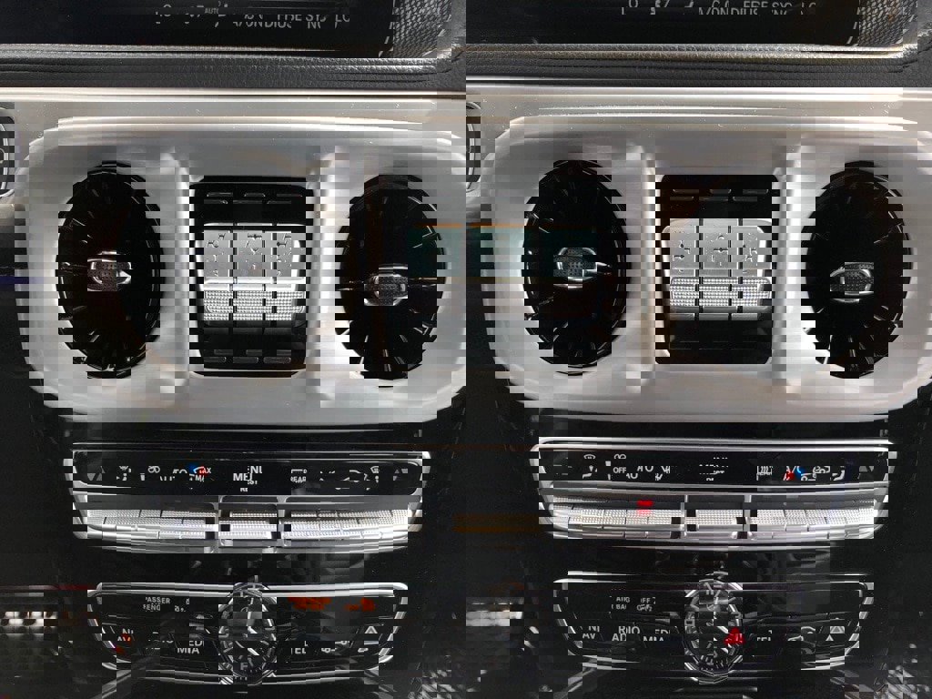 Used 2021 Mercedes-Benz G 550 image 31