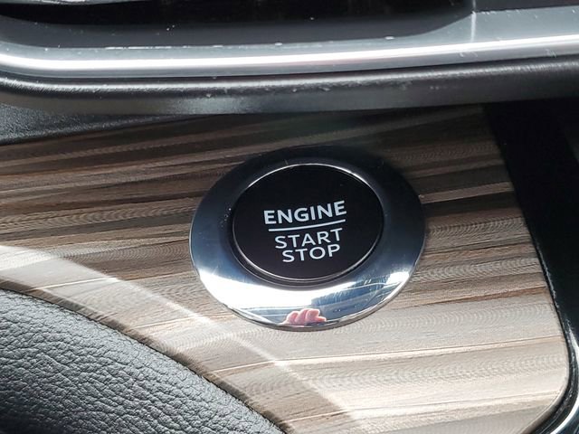 Certified 2023 Ford Explorer Limited w/ Limited Technology Package image 21