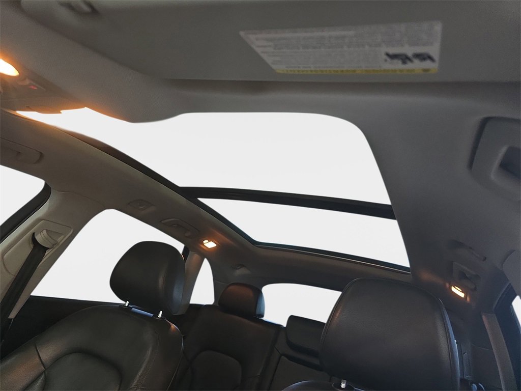 Used 2017 Audi Q5 2.0T Premium Plus w/ Technology Package image 28