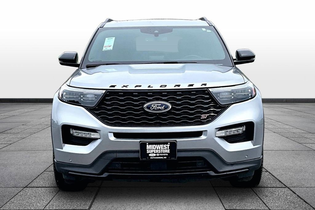 Used 2023 Ford Explorer ST w/ Equipment Group 401A AWD/4WD image 3