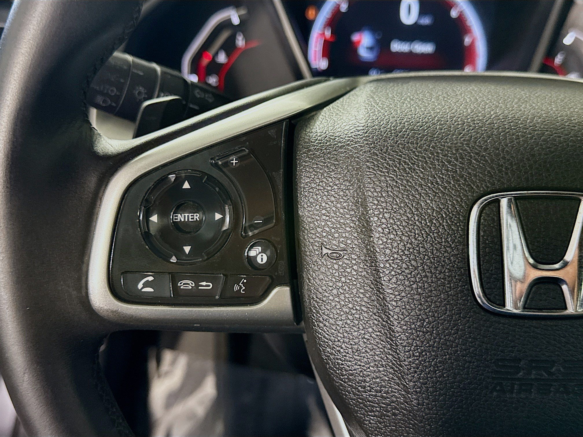 Used 2020 Honda Civic Sport image 14