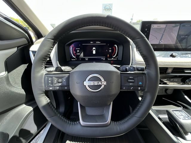 Certified 2025 Nissan Rogue SL AWD/4WD image 18