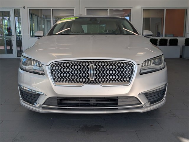 Used 2019 Lincoln MKZ Premiere image 2