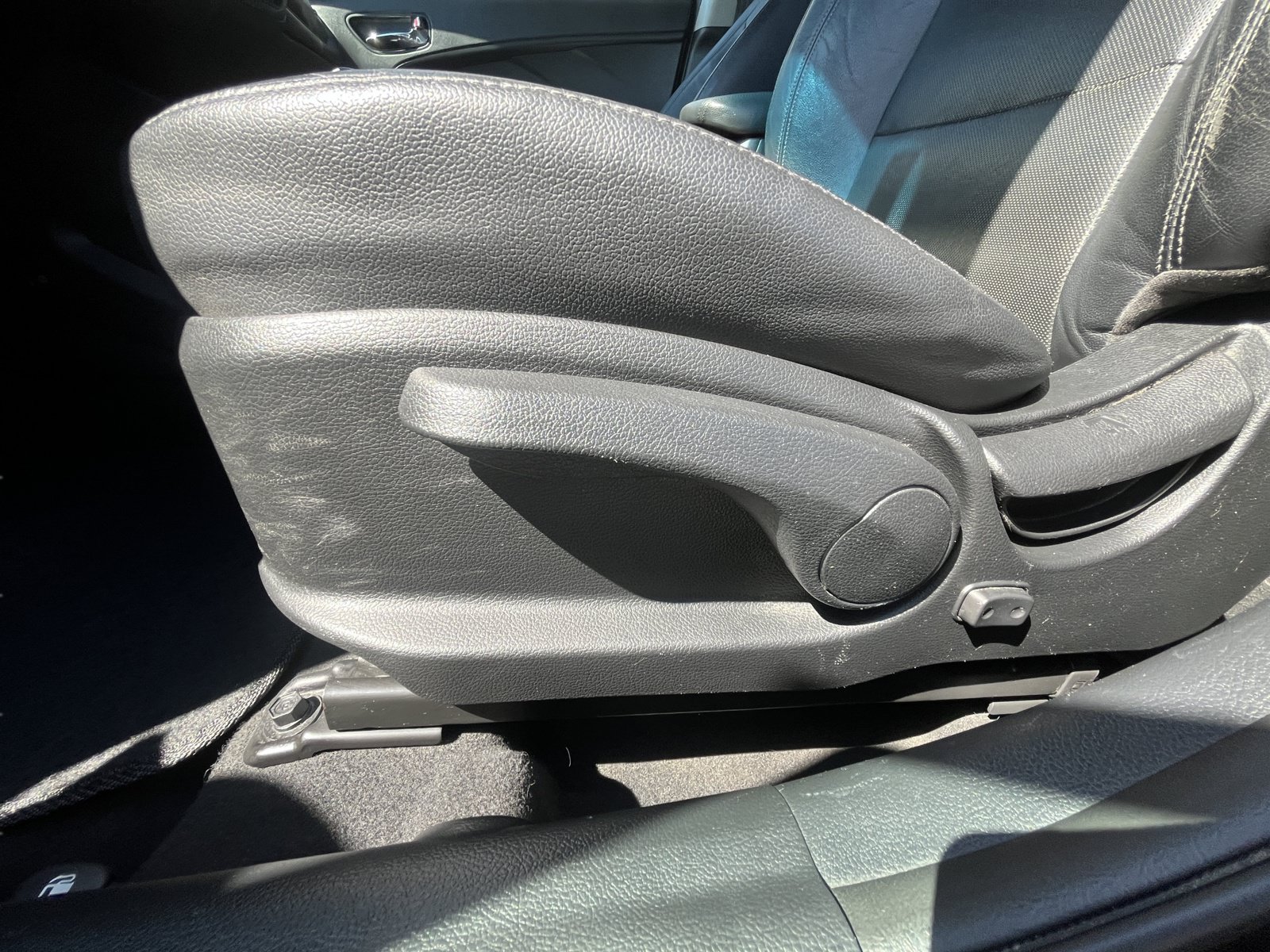Used 2016 Kia Forte EX w/ EX Premium Technology Package FWD image 14