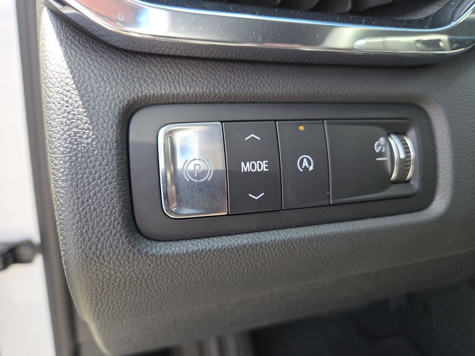 New 2026 GMC Acadia Elevation FWD image 10