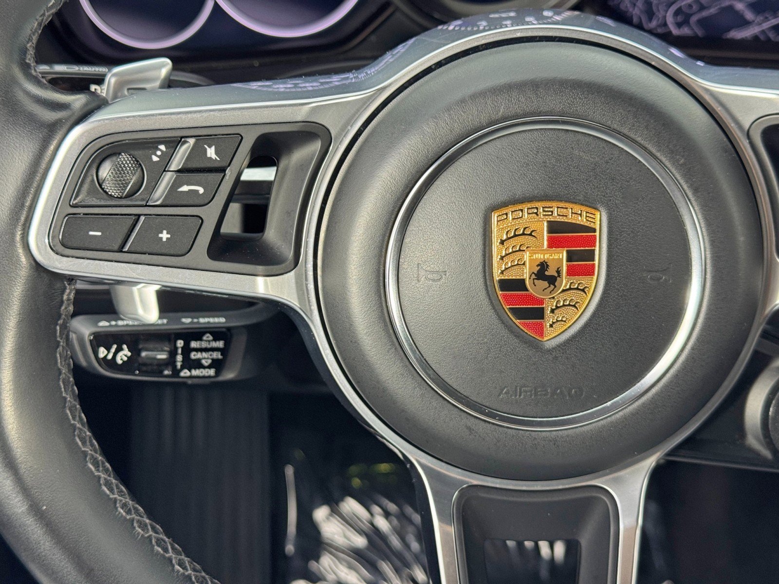 Used 2022 Porsche Cayenne GTS AWD/4WD image 22