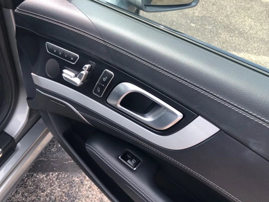 Used 2015 Mercedes-Benz SL 400 image 42