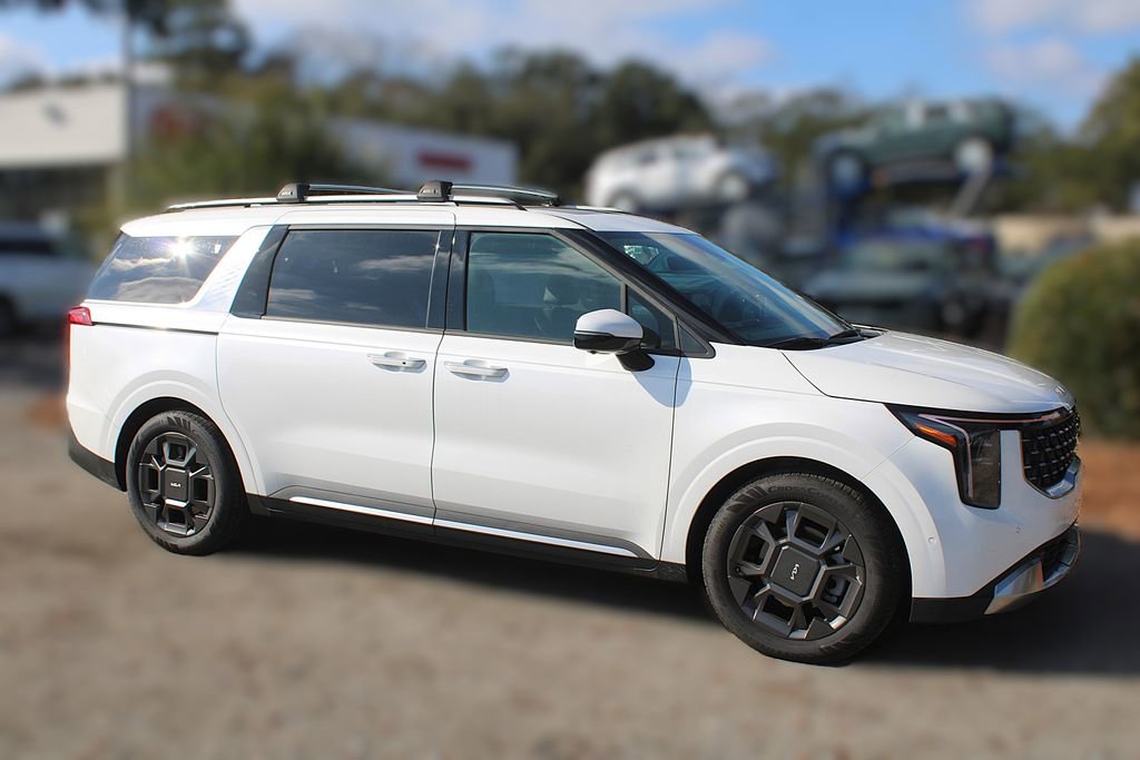 New 2026 Kia Carnival SX FWD image 4