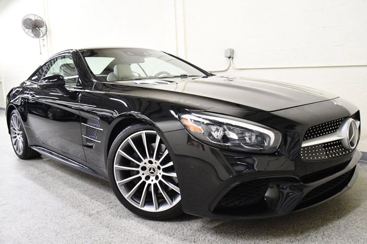 Used 2019 Mercedes-Benz SL 550 image 24