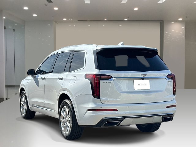 Certified 2024 Cadillac XT6 Luxury w/ LPO, Floor Liner Package AWD/4WD image 4