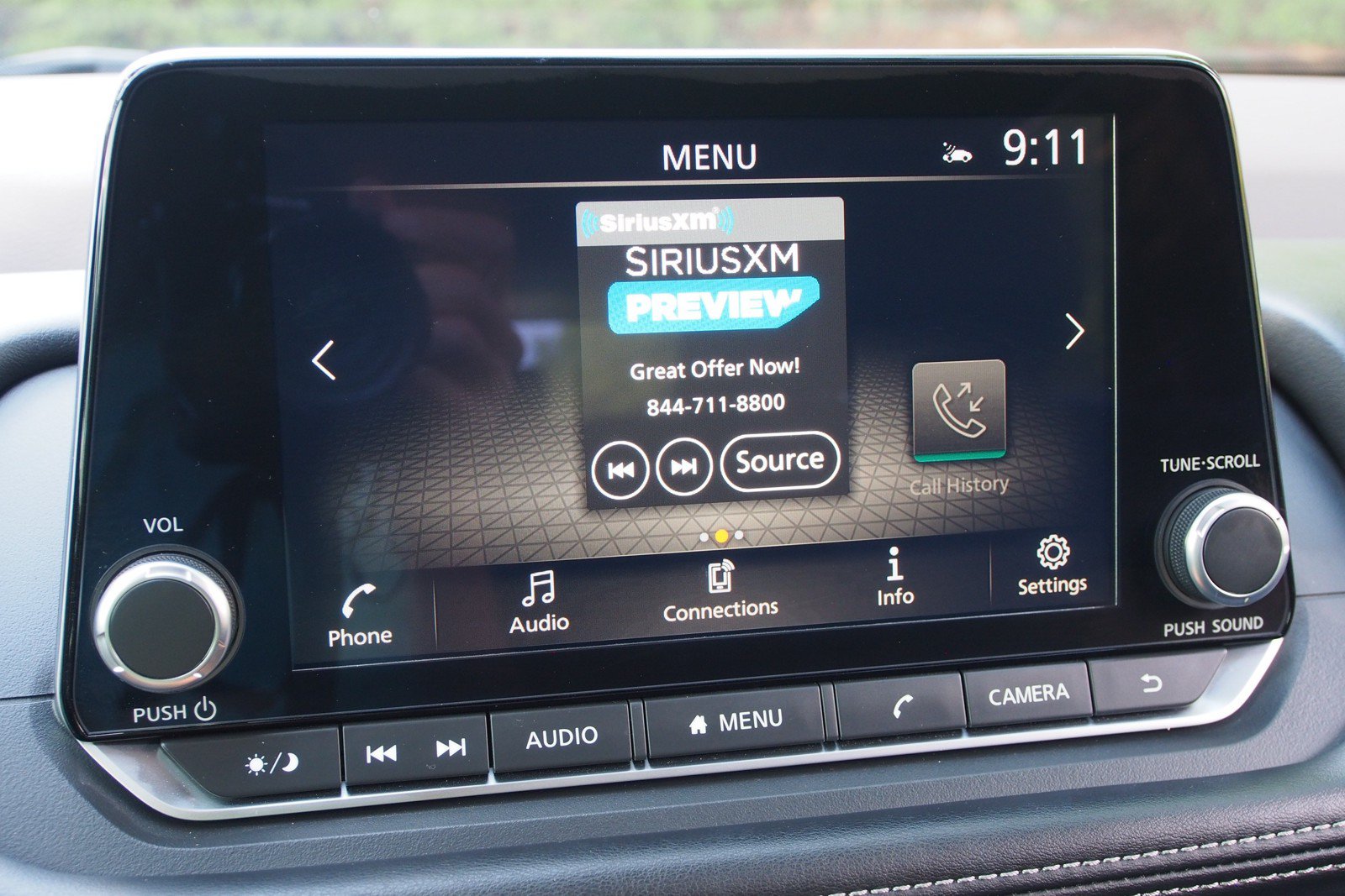 Used 2023 Nissan Rogue SV w/ SV Premium B Package FWD image 29