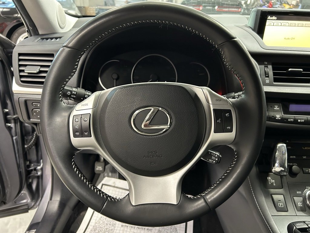 Used 2012 Lexus CT 200h Premium image 10
