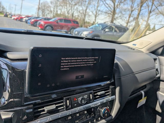 New 2026 Nissan Pathfinder SL image 21